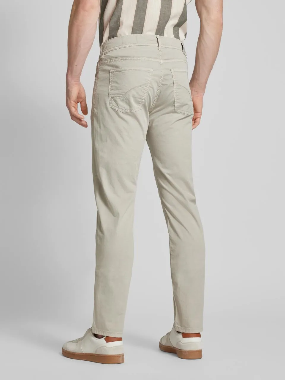 Baldessarini Tapered Pants – Perfect Blend of Sophistication and Comfort