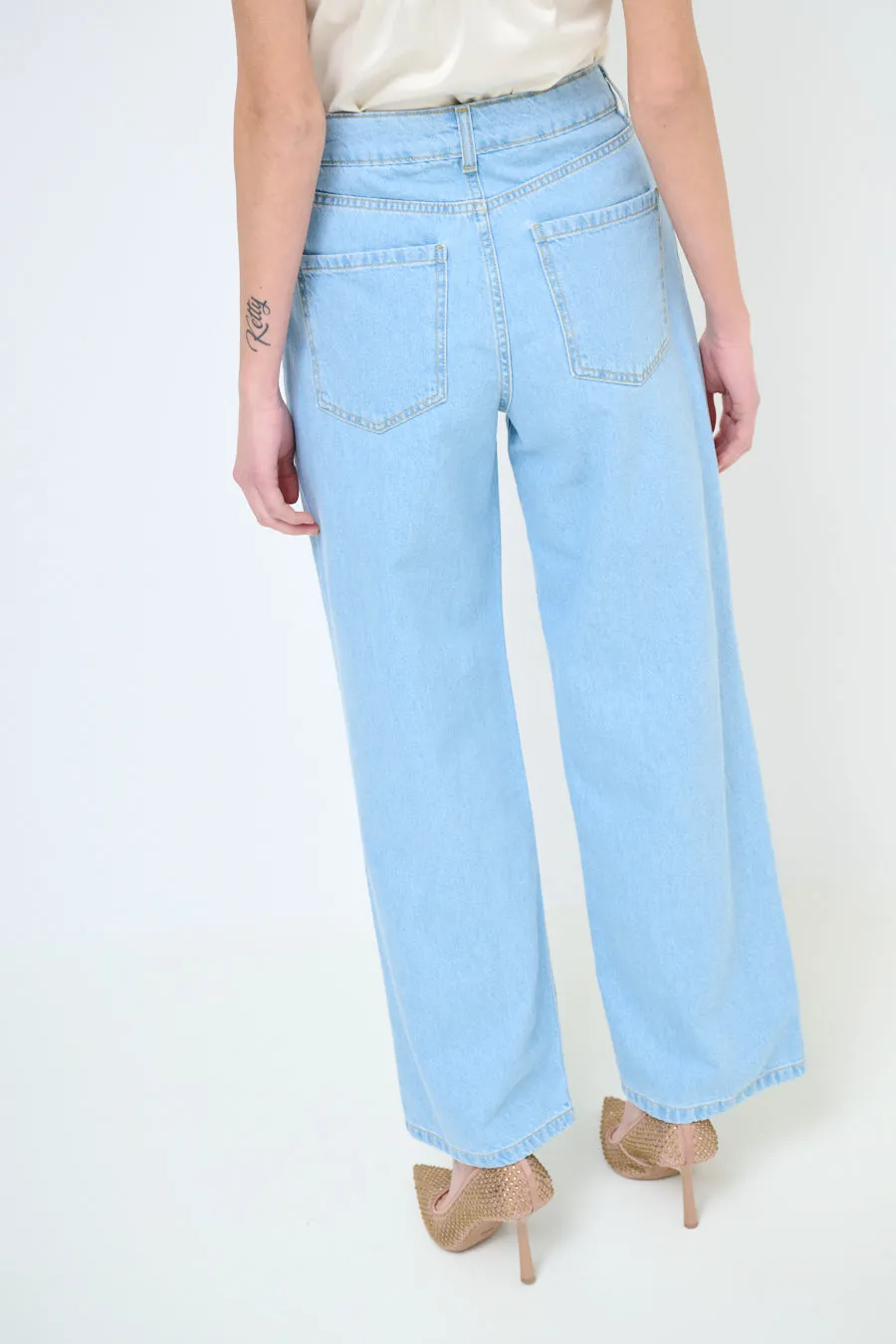 High-waisted wide leg denim jeans wholesale